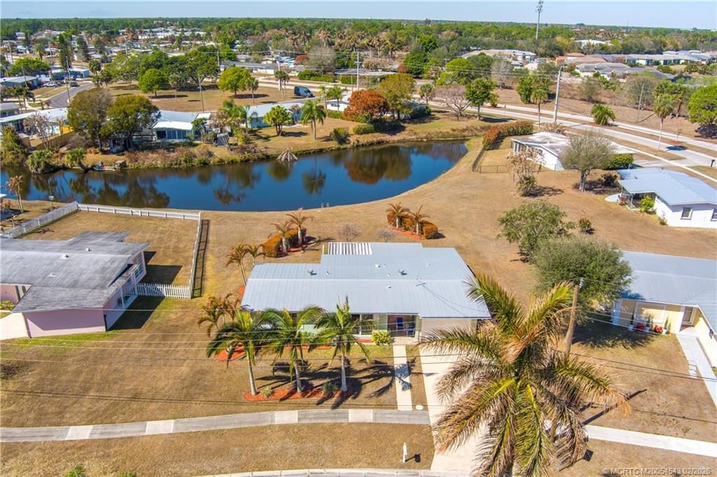 2814 SE Treasure Island Road, Port Saint Lucie, FL 34952 Photo