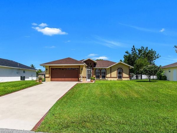 1433 SE 13th TER, CAPE CORAL, FL 33990