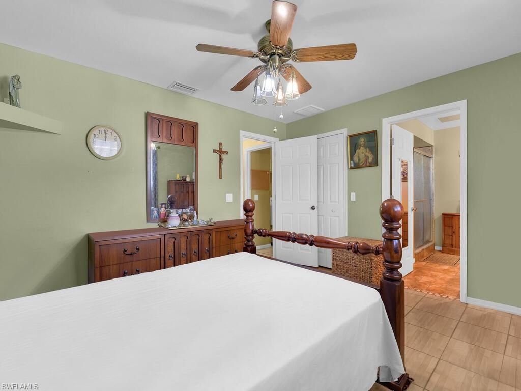 1433 SE 13th Ter, Cape Coral, FL 33990 Photo