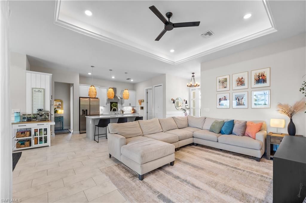 427 NW 37th Ave, Cape Coral, FL 33993 Photo
