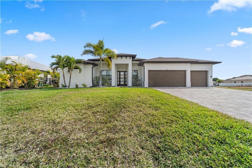 427 NW 37th Ave, Cape Coral, FL 33993 Photo