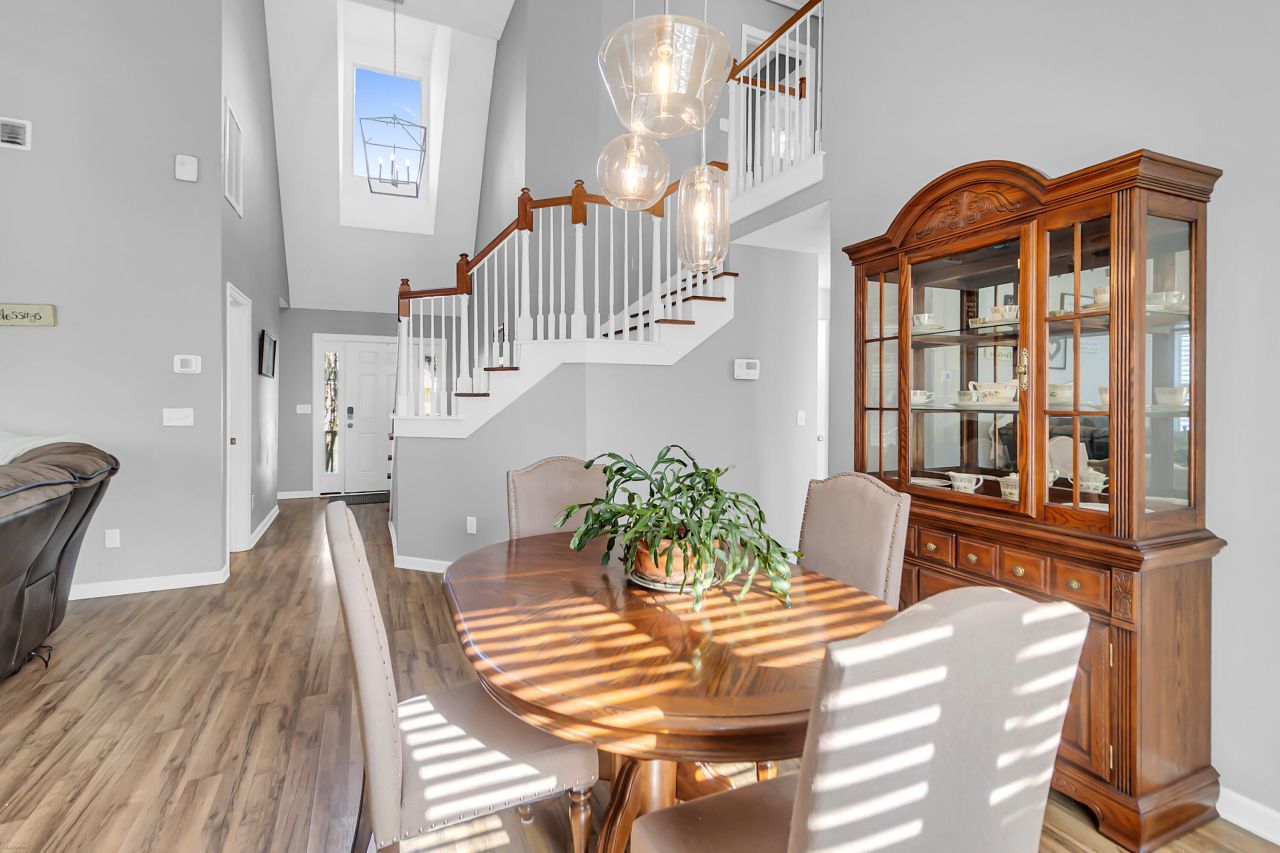 2111 Razorback Lane Photo 16