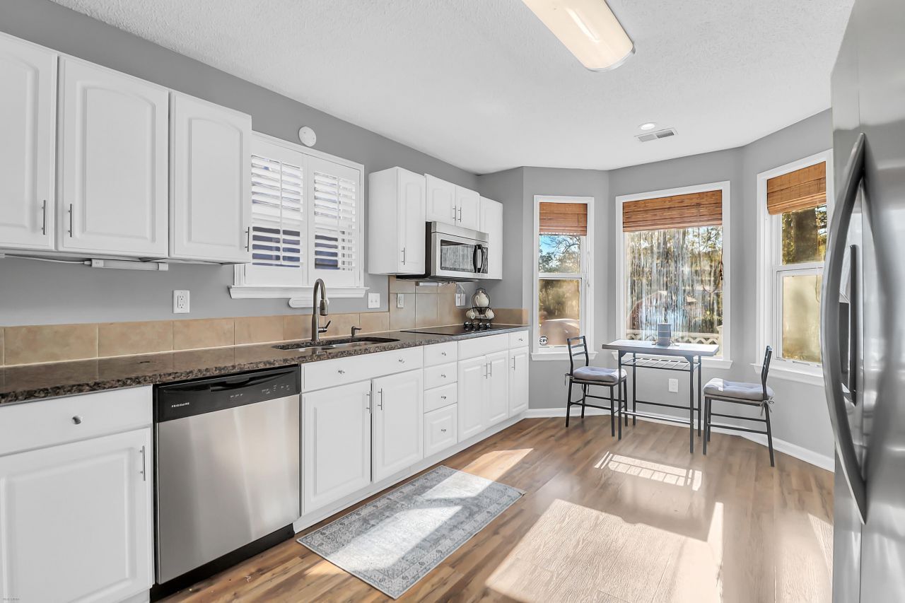 2111 Razorback Lane Photo 19