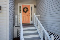 2111 Razorback Lane photo 4