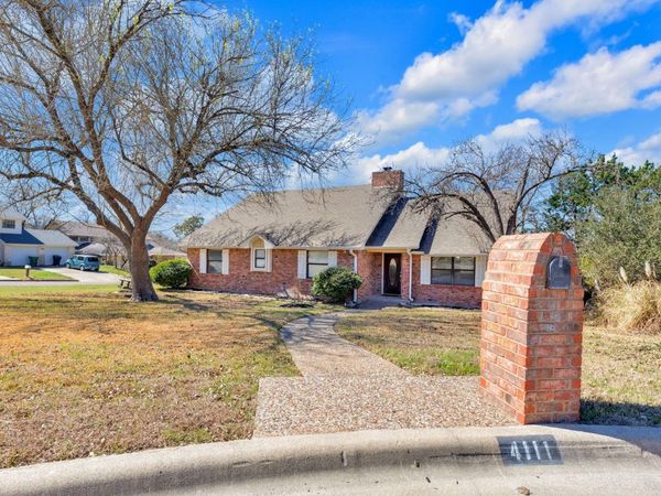 4111 Canyon Cliff CIR, Temple, TX 76502