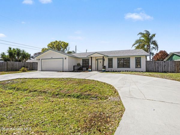 218 Cambridge Avenue NE, Palm Bay, FL 32907