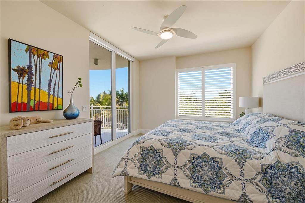 13665 Vanderbilt Dr, Unit 404, Naples, FL 34110 Photo