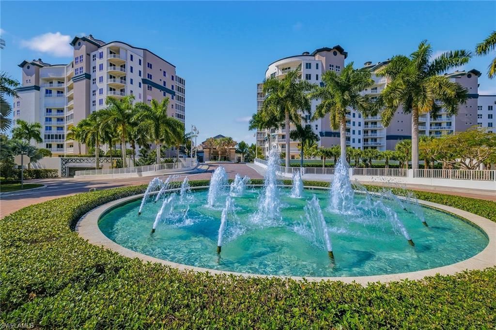 13665 Vanderbilt Dr, Unit 404, Naples, FL 34110 Photo