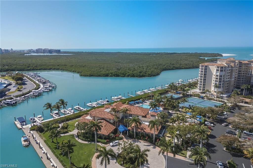 13665 Vanderbilt Dr, Unit 404, Naples, FL 34110 Photo