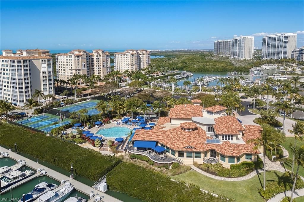 13665 Vanderbilt Dr, Unit 404, Naples, FL 34110 Photo