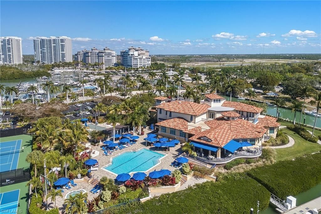 13665 Vanderbilt Dr, Unit 404, Naples, FL 34110 Photo