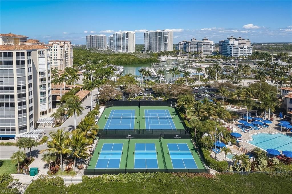 13665 Vanderbilt Dr, Unit 404, Naples, FL 34110 Photo