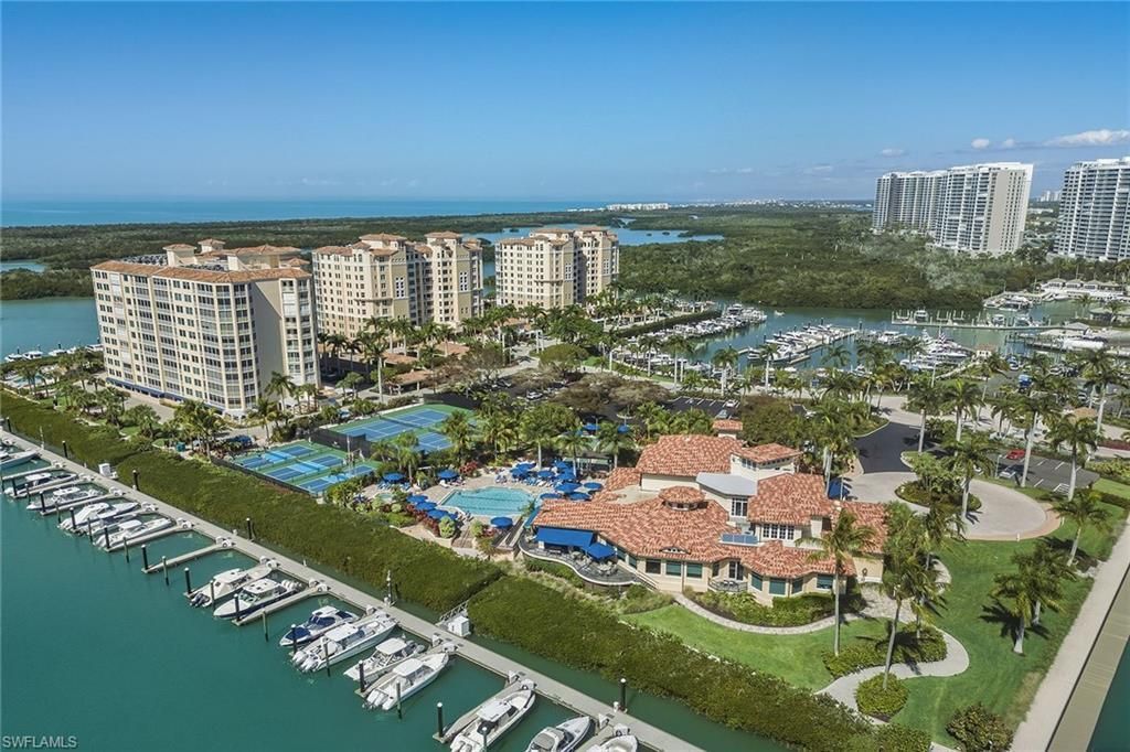 13665 Vanderbilt Dr, Unit 404, Naples, FL 34110 Photo