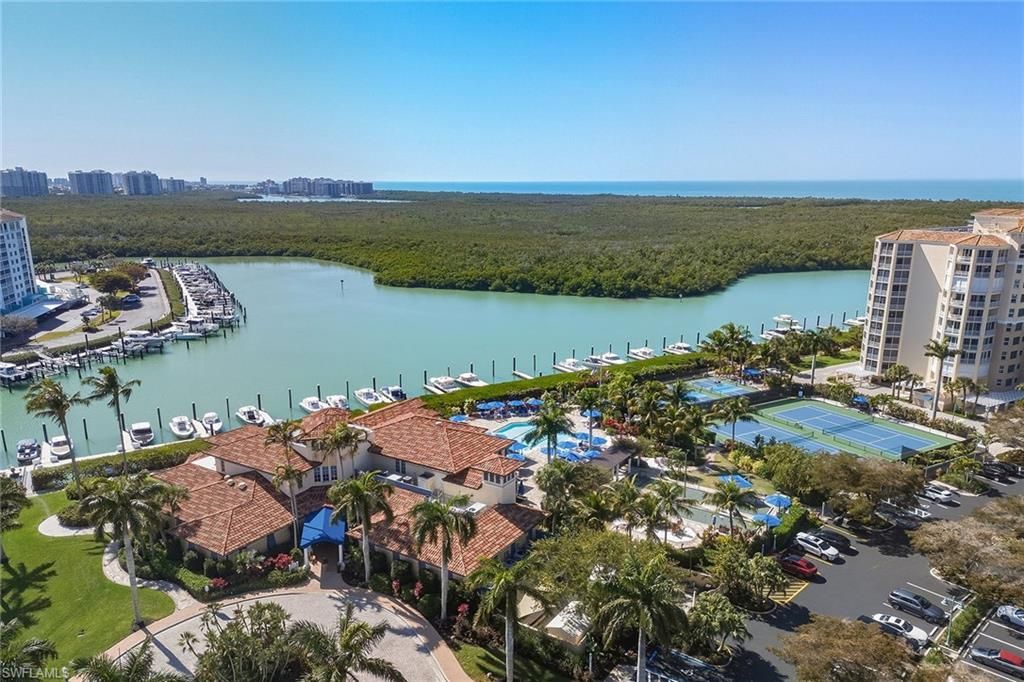 13665 Vanderbilt Dr, Unit 404, Naples, FL 34110 Photo