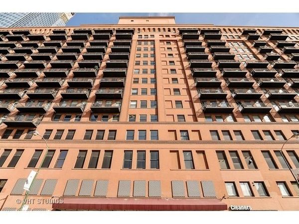 165 N Canal Street, Unit 918, Chicago, IL 60606