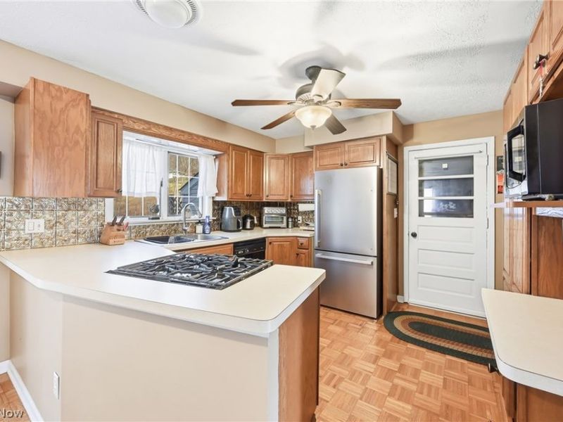 306 Park Avenue, Lowellville, OH 44436 Photo 10