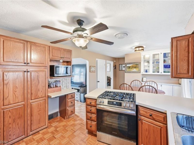 306 Park Avenue, Lowellville, OH 44436 Photo 12