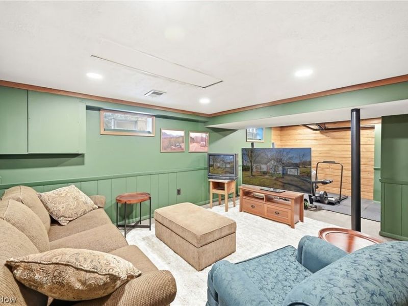 306 Park Avenue, Lowellville, OH 44436 Photo 28