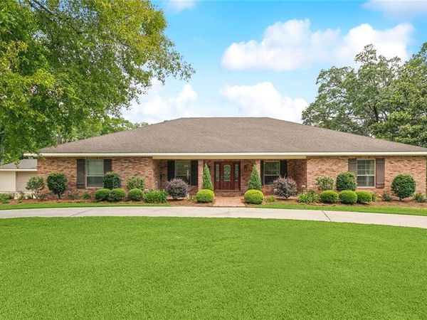 63 DOUBLOON Drive , Slidell, LA 70461