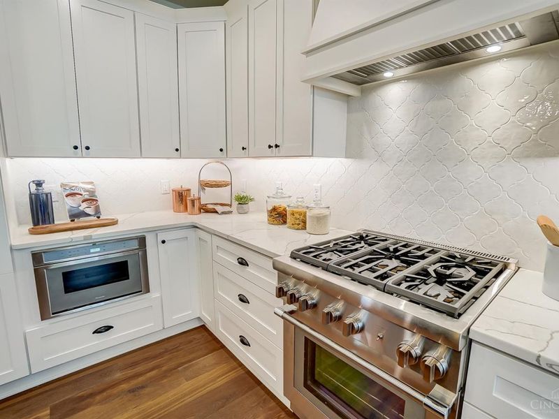 7845 Euclid Avenue, Madeira, OH 45243 Photo 17