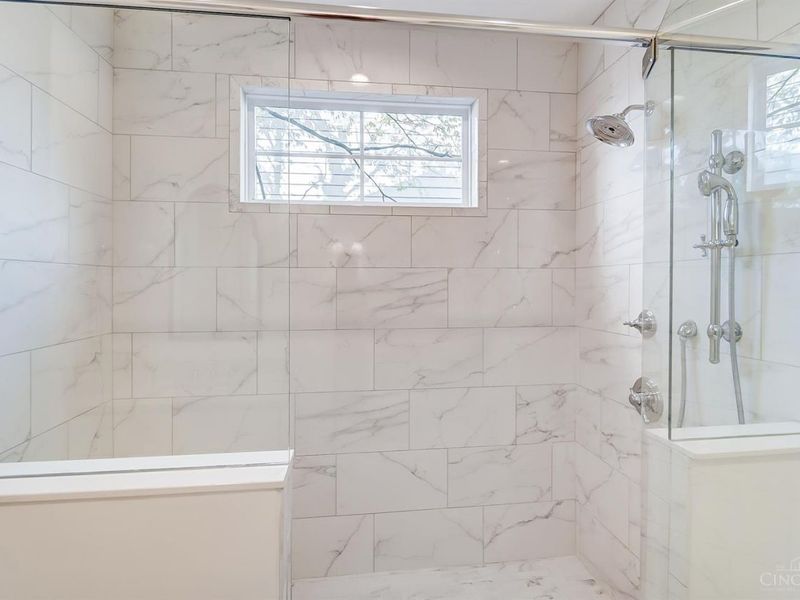 7845 Euclid Avenue, Madeira, OH 45243 Photo 24