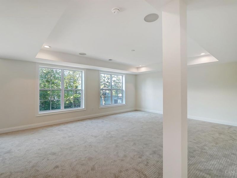 7845 Euclid Avenue, Madeira, OH 45243 Photo 36