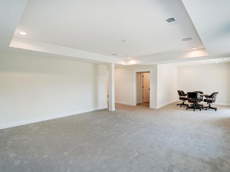 7845 Euclid Avenue, Madeira, OH 45243 Photo 38