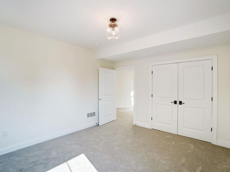 7845 Euclid Avenue, Madeira, OH 45243 Photo 44