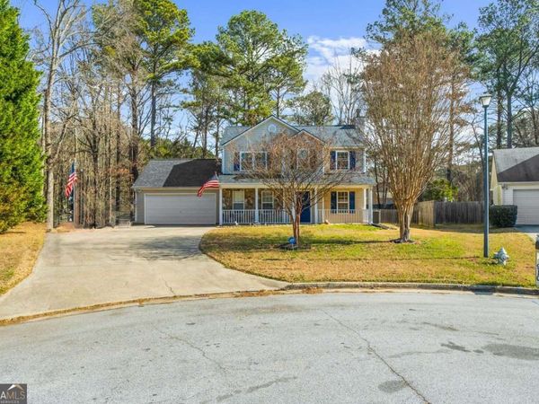 900 Willow Springs Court, Loganville, GA 30052