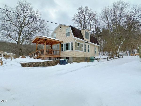 68 Lake Shore Circle Drive, Nassau, NY 12123