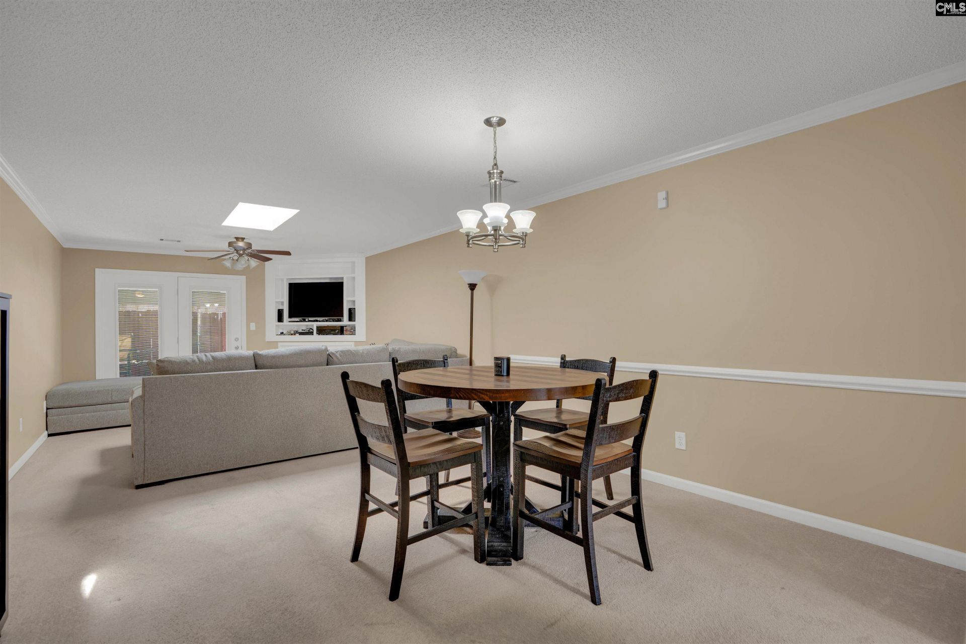 105 Thorn Tree Lane Photo 11