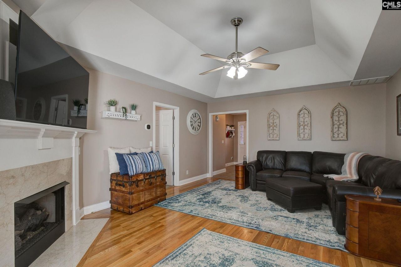 13 Crockett Drive Photo 6