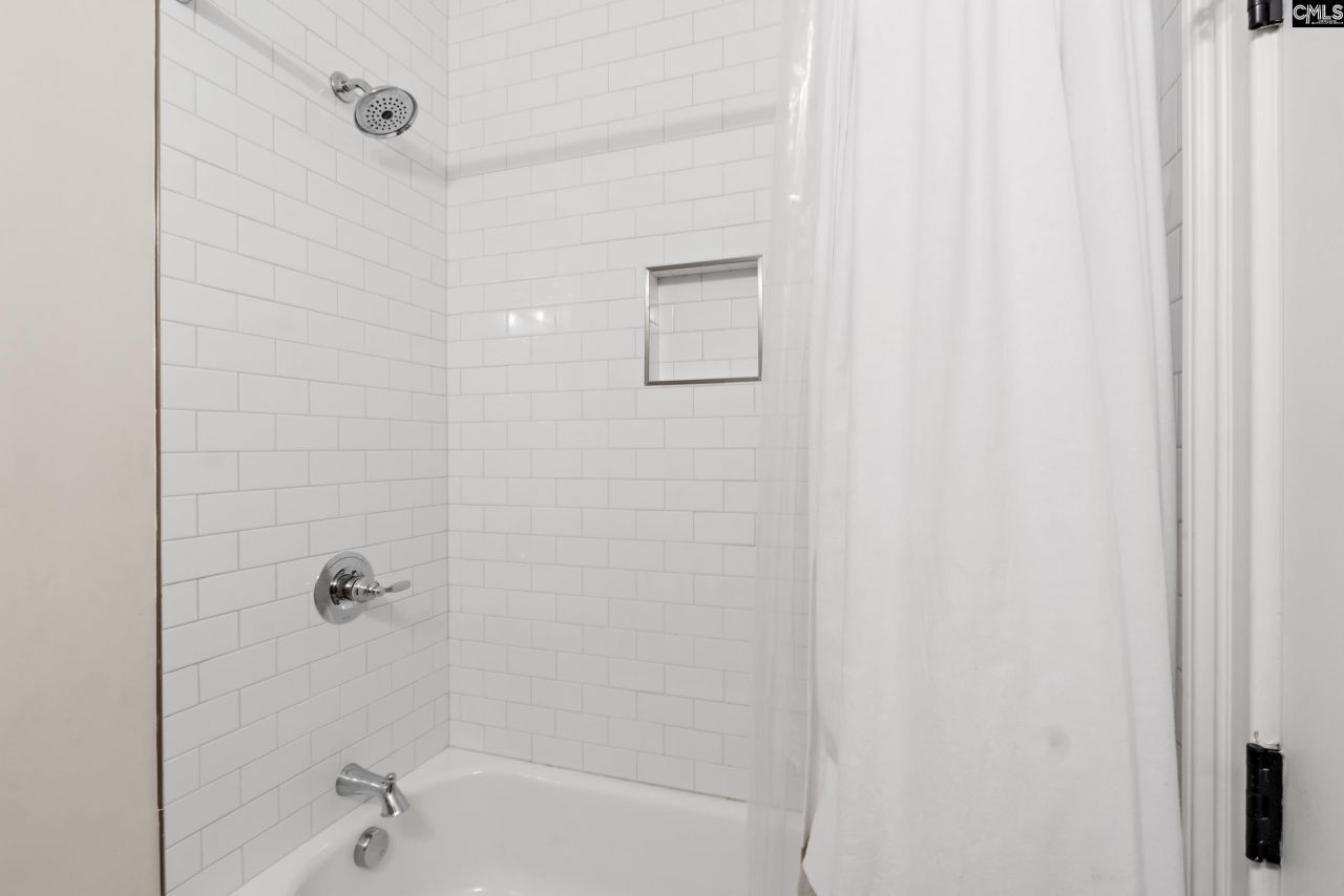 1901 Parrish Drive Photo 32