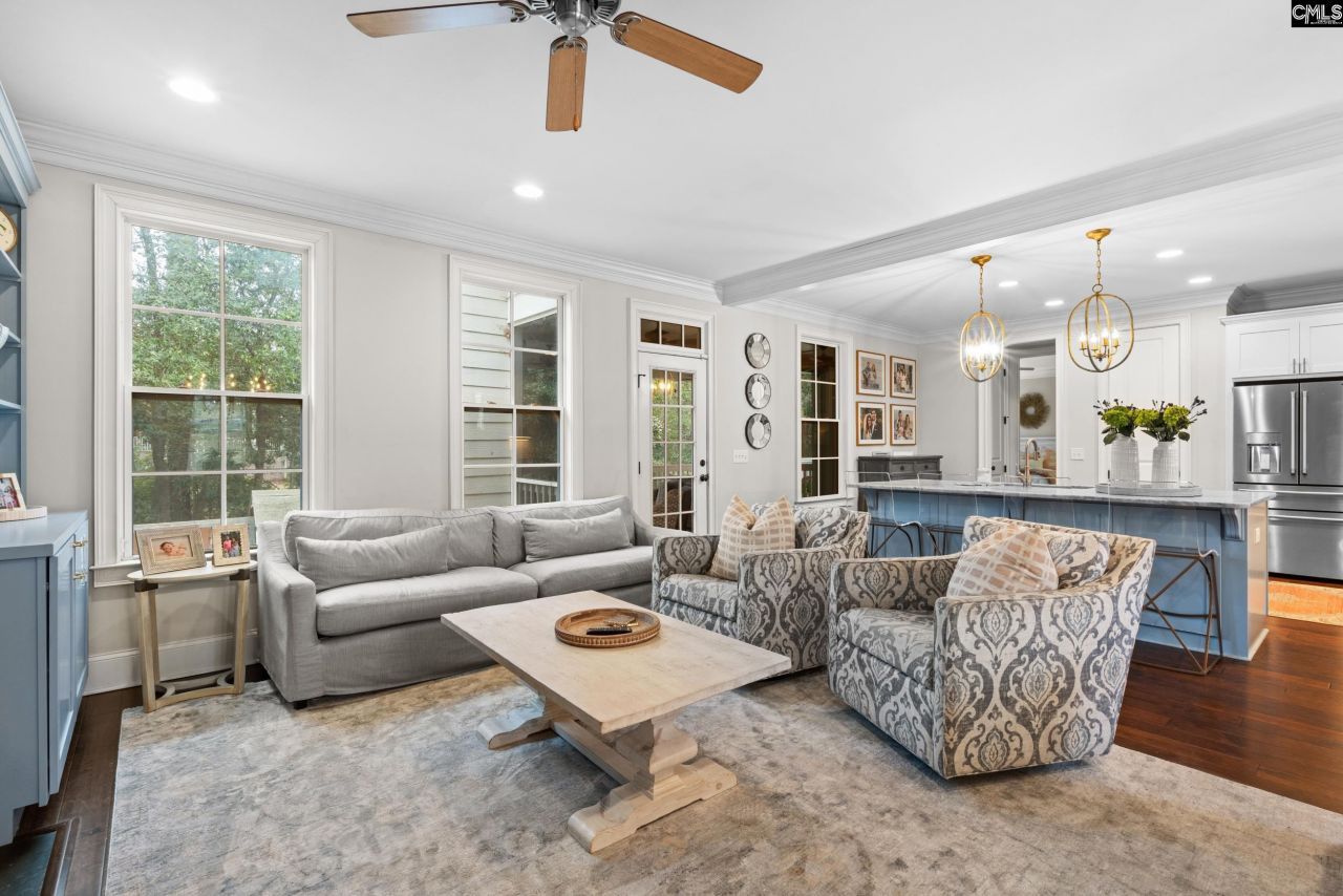 1901 Parrish Drive Photo 7