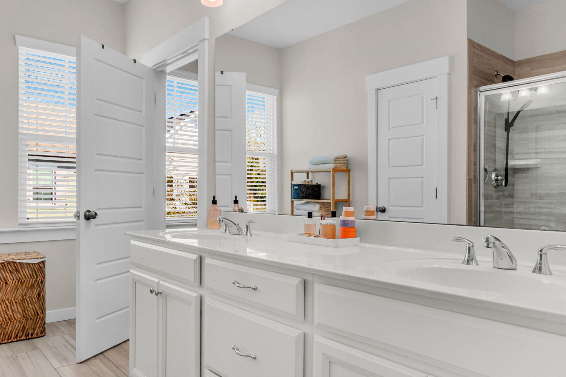 4604 Hammett Alley Photo 16