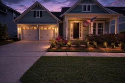 126 Clearblue Loop photo 4