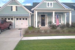 126 Clearblue Loop photo 4