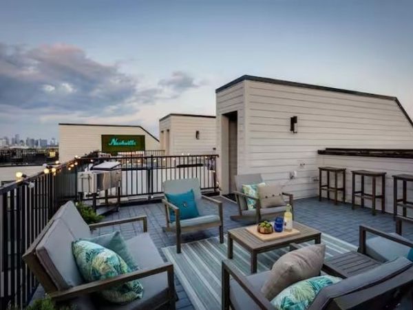 501 27th Ave N, Unit 2, Nashville, TN 37209