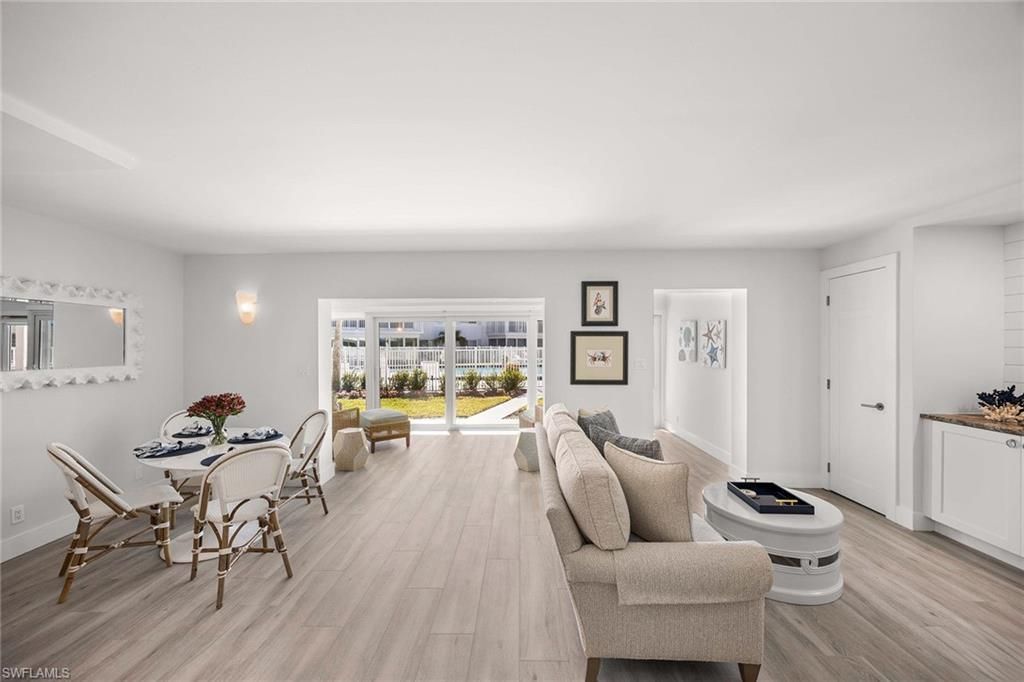 350 Harbour Dr, Unit 350, Naples, FL 34103 Photo