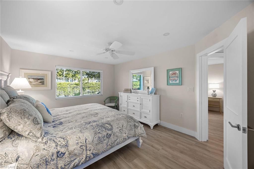 350 Harbour Dr, Unit 350, Naples, FL 34103 Photo