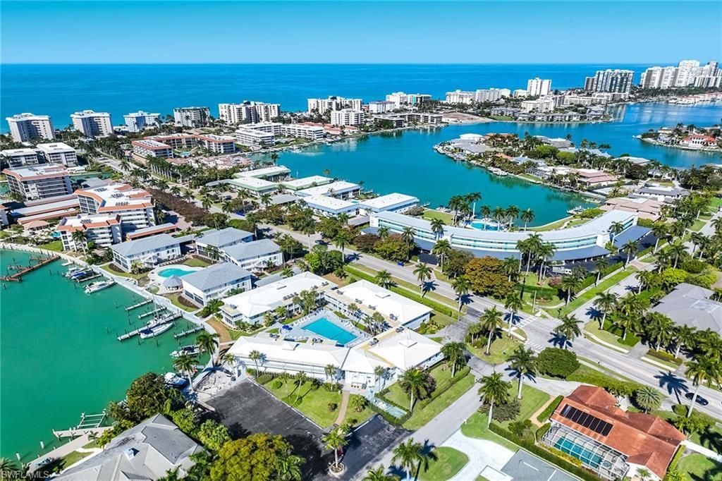 350 Harbour Dr, Unit 350, Naples, FL 34103 Photo