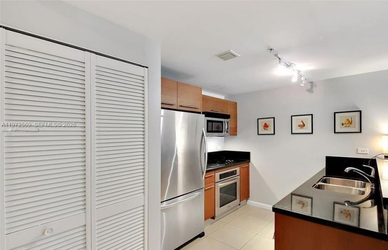 253 NE 2nd St, Unit 608, Miami, FL 33132 Photo