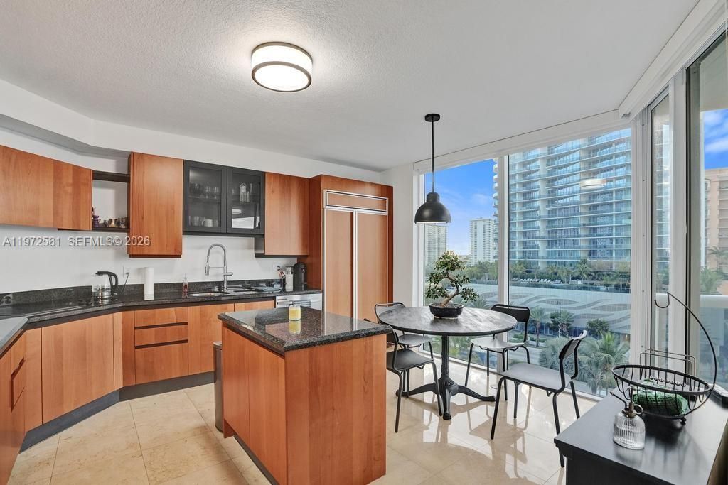 17555 Collins Ave, Unit 704, Sunny Isles Beach, FL 33160 Photo
