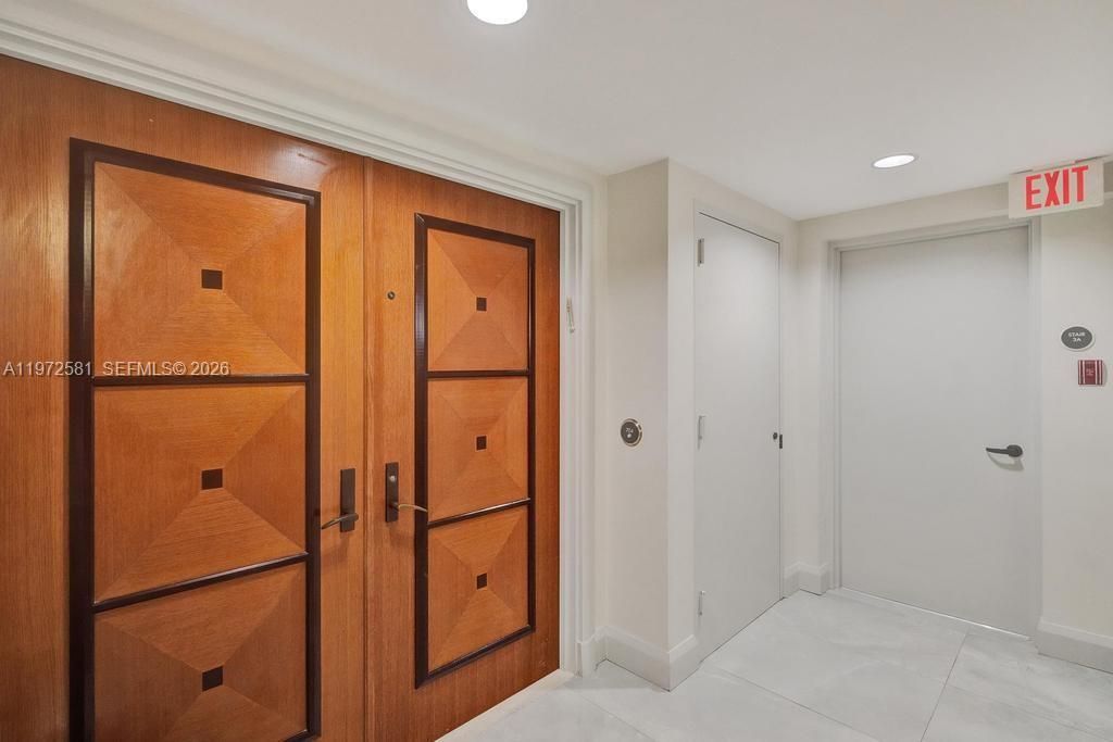 17555 Collins Ave, Unit 704, Sunny Isles Beach, FL 33160 Photo