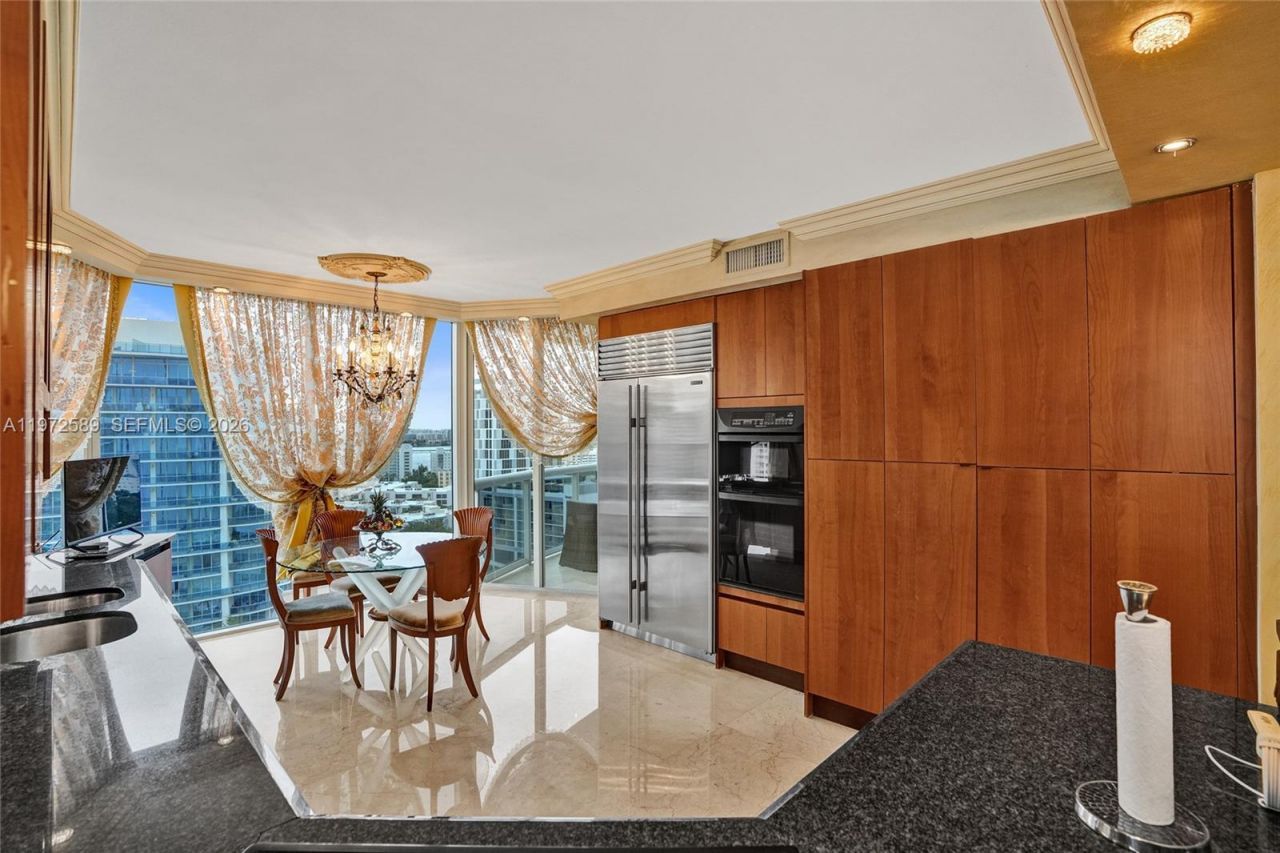17555 Collins Ave , Unit 1701, Sunny Isles Beach, FL 33160 Photo