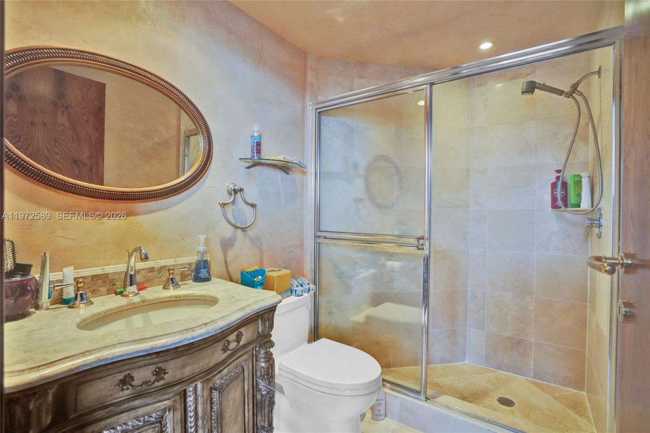17555 Collins Ave , Unit 1701, Sunny Isles Beach, FL 33160 Photo