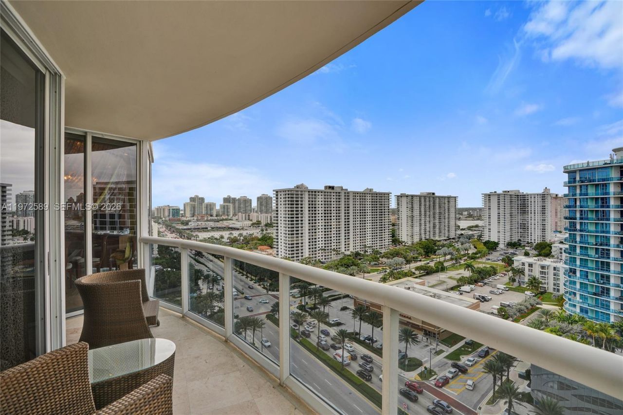 17555 Collins Ave , Unit 1701, Sunny Isles Beach, FL 33160 Photo
