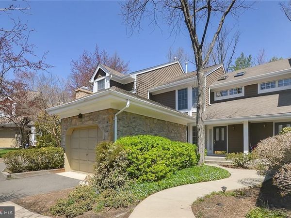 22 BRIARWOOD COURT , PRINCETON, NJ 08540