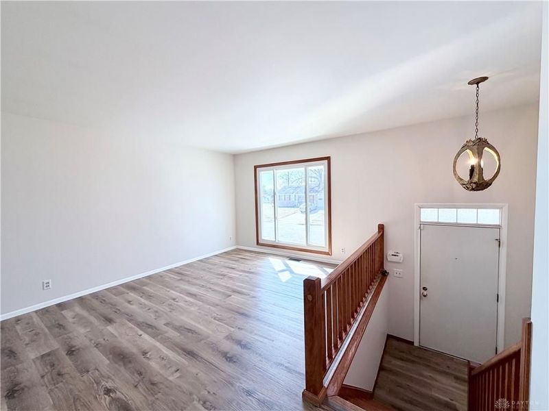 518 Hazelbrook Avenue, Springfield, OH 45506 Photo 7