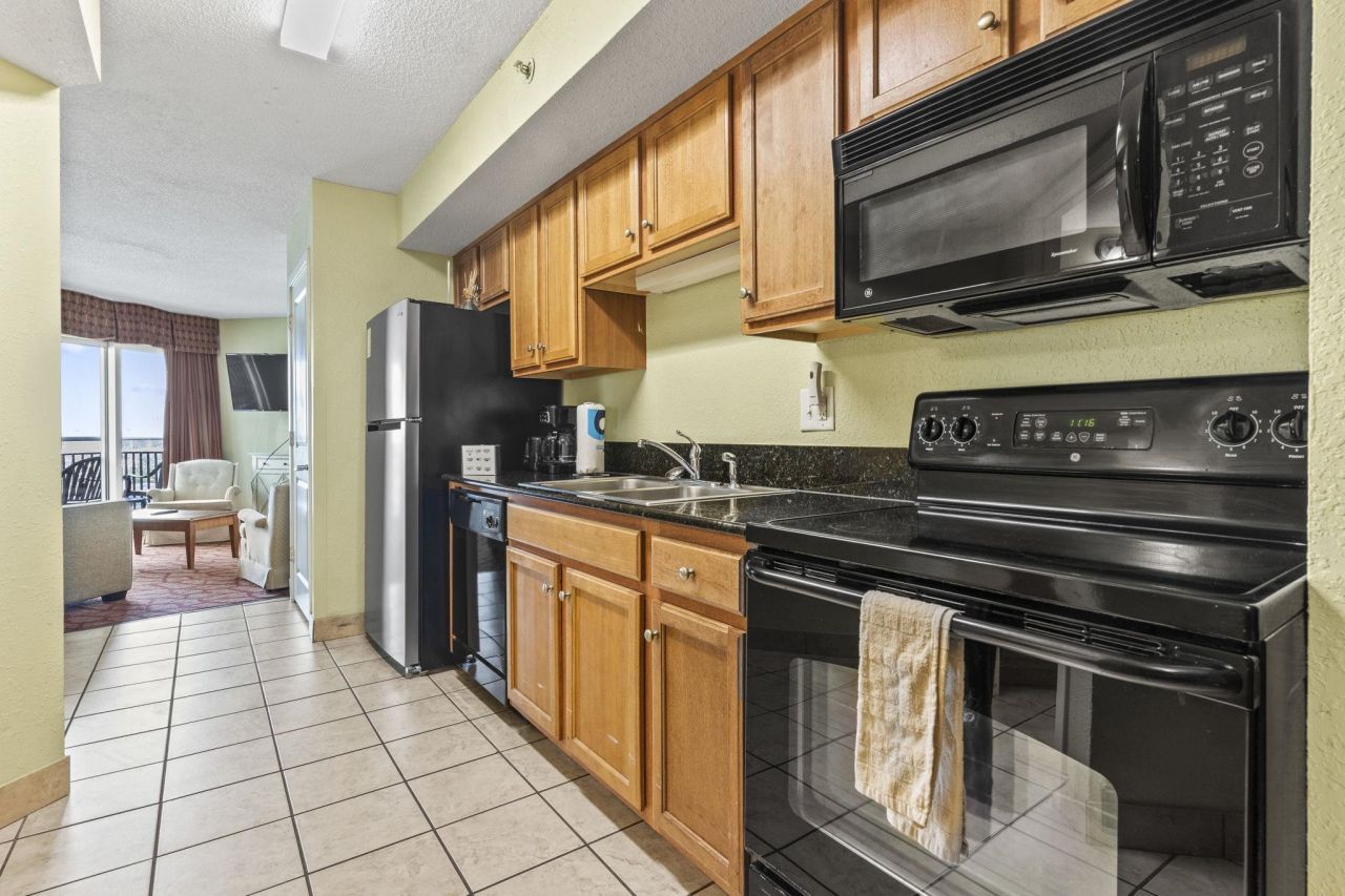 504 N Ocean Blvd. Photo 4